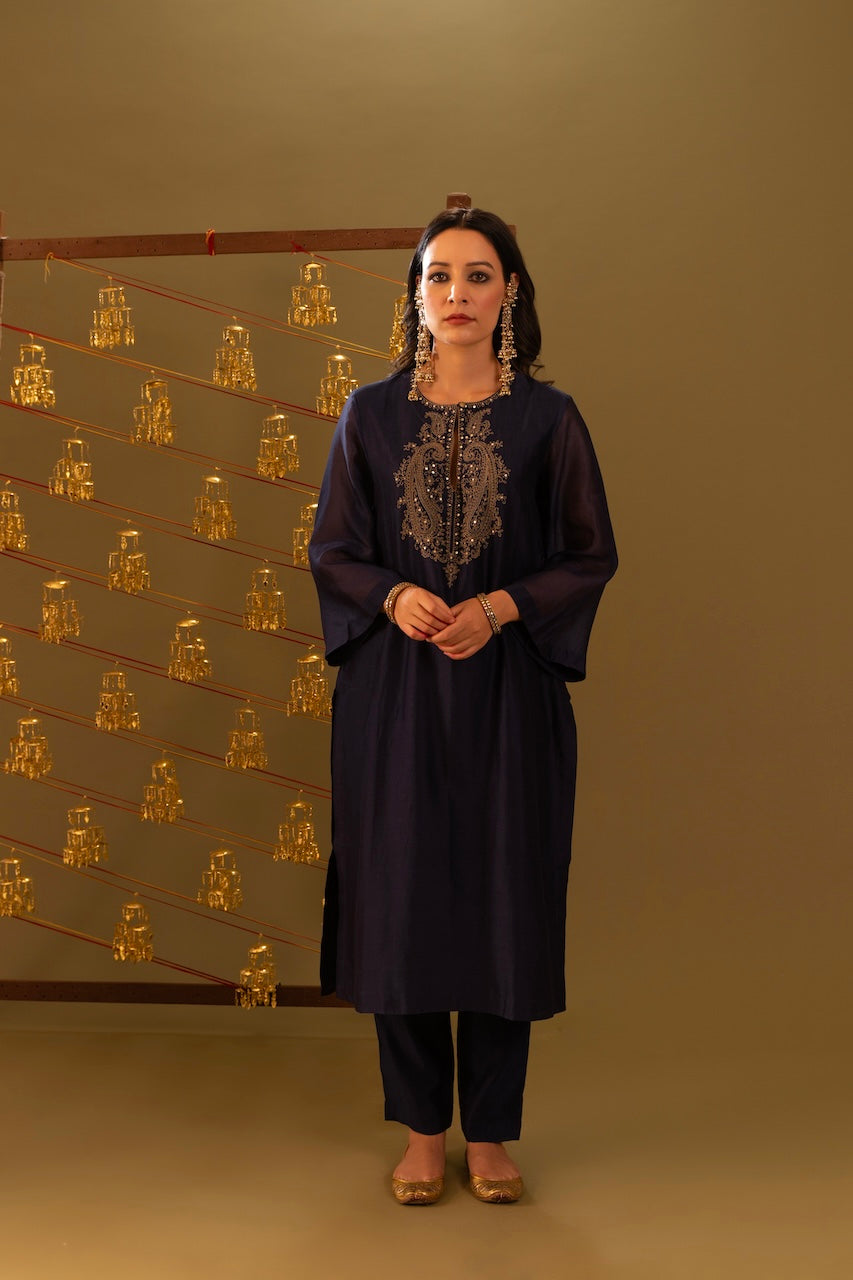 Blue Laila Chanderi Kurta And Pant Set