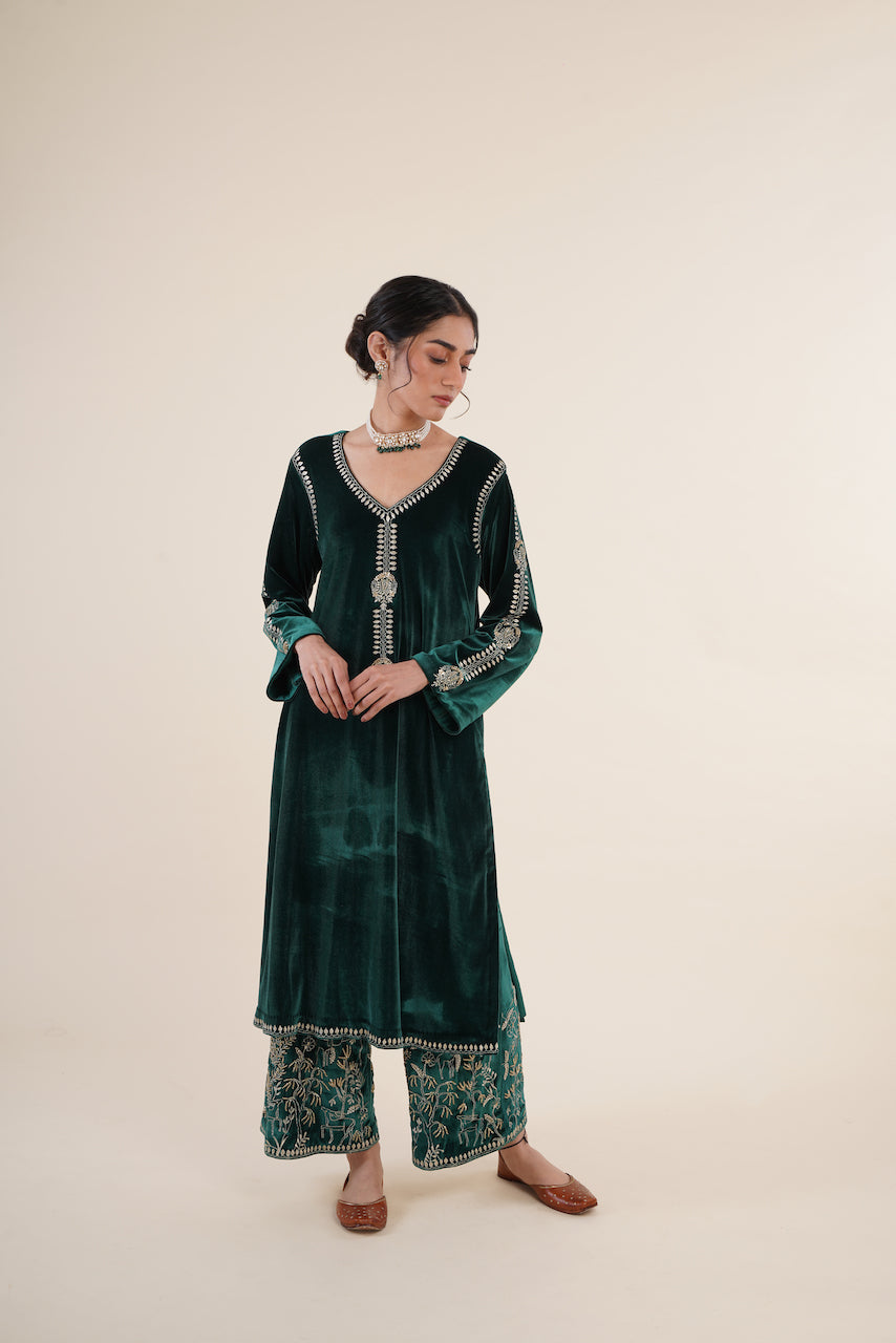 Green Velvet Embroidered Kurta Set